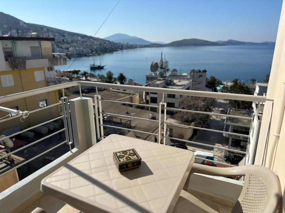 Comfort 1 Apartment Saranda Dış mekan fotoğraf