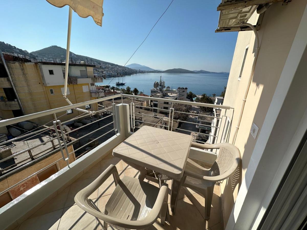 Comfort 1 Apartment Saranda Dış mekan fotoğraf